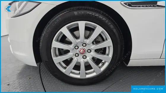 JAGUAR XE 20D PRESTIGE