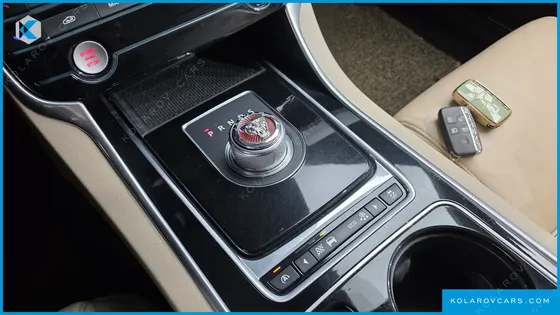 JAGUAR XE 20D PRESTIGE