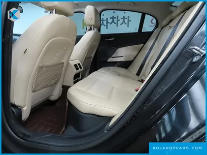 JAGUAR XE 20D PRESTIGE