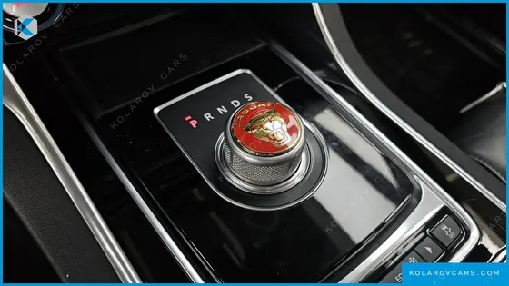 JAGUAR XE 20D PRESTIGE