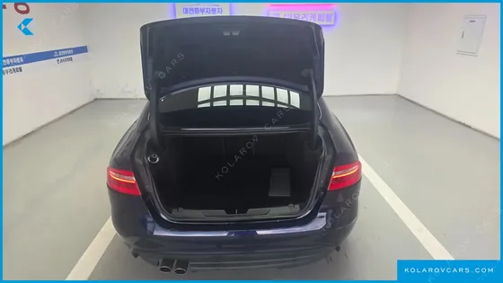 JAGUAR XE 20D PERSTIGE AWD