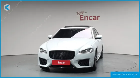 JAGUAR XF 20D CHEQUERED FLAG EDITION