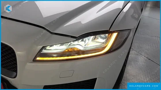 JAGUAR XF 20D CHEQUERED FLAG EDITION
