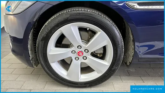 JAGUAR XF 20D PRESTIGE AWD