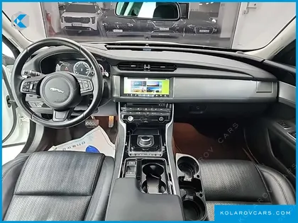 JAGUAR XF 20D PRESTIGE