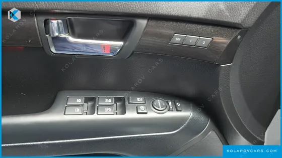 KIA MOHAVE 4WD KV 300