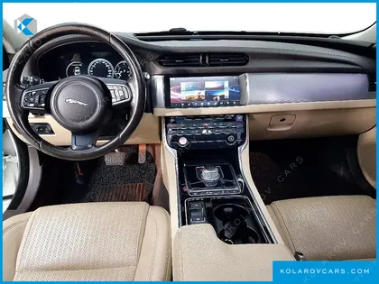 JAGUAR XF 20D PRESTIGE