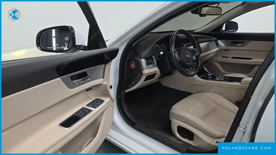 JAGUAR XF 20D PRESTIGE AWD