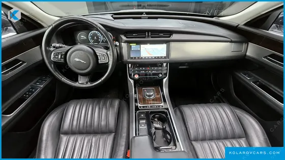 JAGUAR XF 20D PORTFOLIO