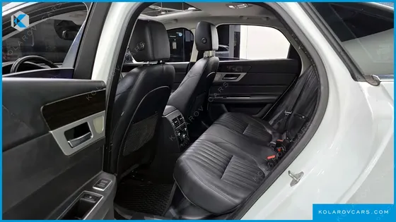 JAGUAR XF 20D PORTFOLIO