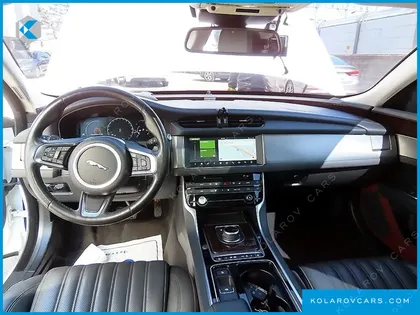 JAGUAR XF 20D PORTFOLIO