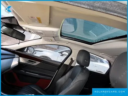 JAGUAR XF 20D PORTFOLIO
