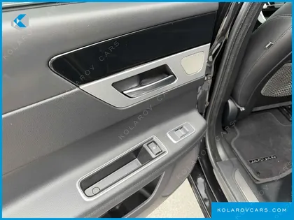 JAGUAR XF 20D PORTFOLIO