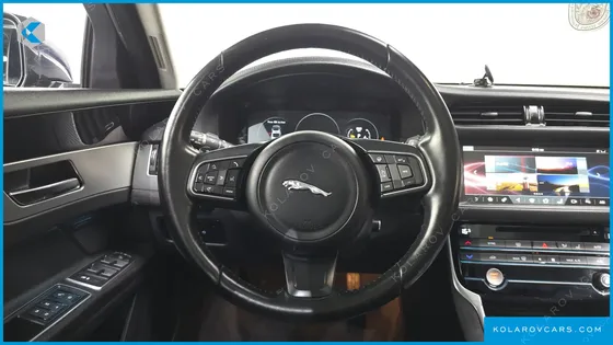 JAGUAR XF 20D PRESTIGE AWD