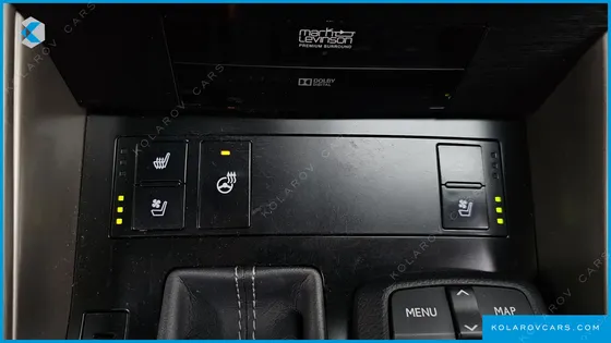 LEXUS IS EXECUTIVE