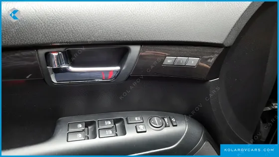 KIA MOHAVE 4WD KV 300