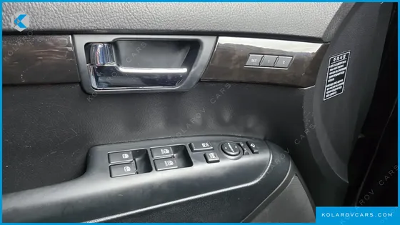 KIA MOHAVE 4WD KV 300