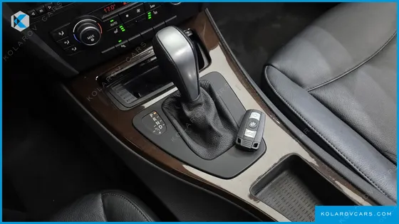 BMW 3 SERIES 320I SEDAN