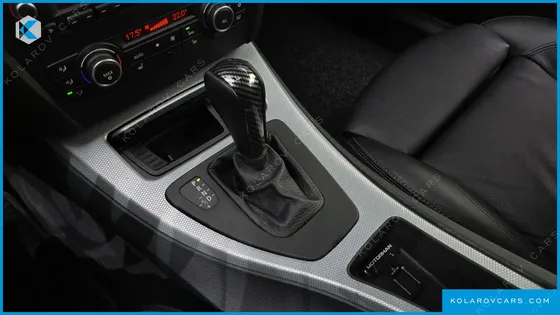 BMW 3 SERIES 320I SEDAN M SPORTS