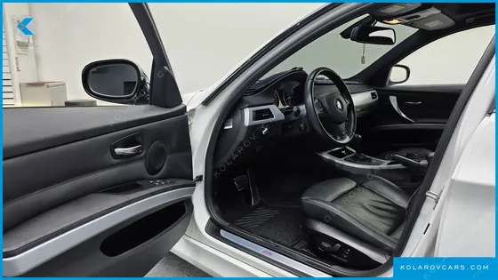BMW 3 SERIES 320I SEDAN M SPORTS