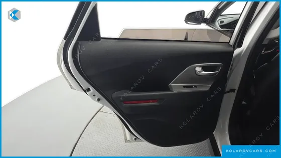KIA NIRO EARTH