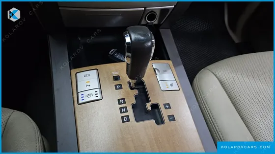 KIA MOHAVE 2WD KV 300