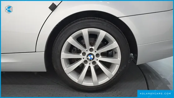 BMW 3 SERIES 320I SEDAN CP