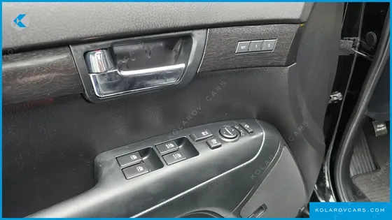 KIA MOHAVE 4WD KV 300