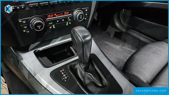 BMW 3 SERIES 320D SEDAN M SPORT