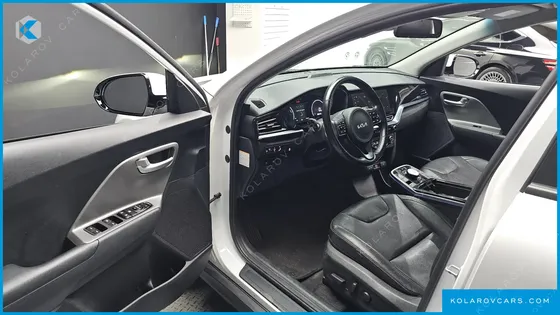 KIA NIRO EARTH