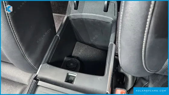 KIA NIRO EARTH