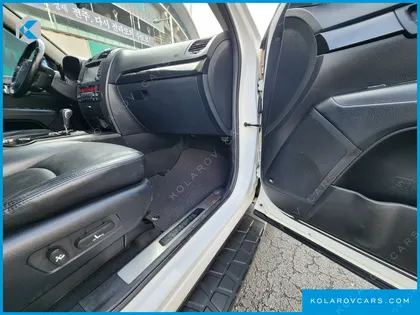 KIA MOHAVE 4WD KV 300