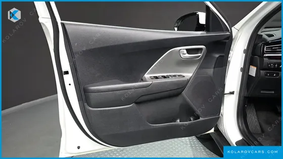 KIA NIRO EARTH