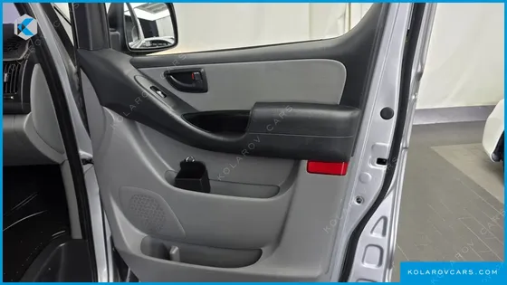HYUNDAI STAREX CAMPING CAR