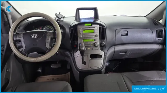 HYUNDAI STAREX CAMPING CAR