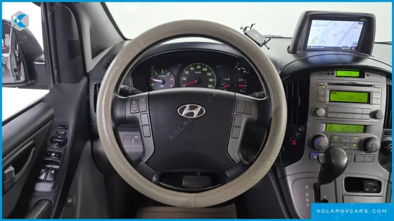 HYUNDAI STAREX CAMPING CAR