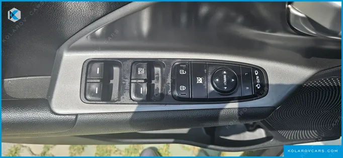 KIA NIRO LIGHT (TAXI TRIM)