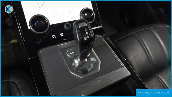 LAND ROVER RANGE ROVER EVOQUE D180 SE