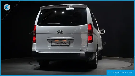 HYUNDAI STAREX CAMPING CAR