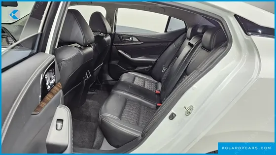 NISSAN MAXIMA 3.5 PLATINUM