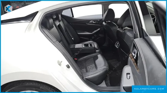 NISSAN MAXIMA 3.5 PLATINUM