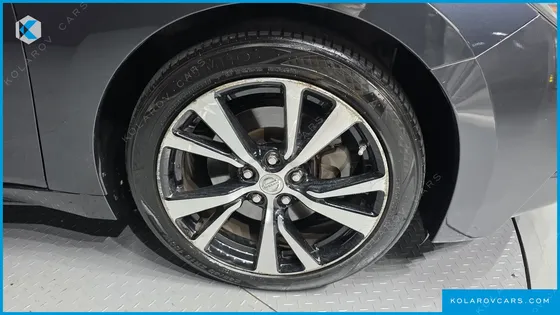 NISSAN MAXIMA 3.5 PLATINUM