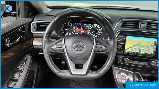 NISSAN MAXIMA 3.5 PLATINUM