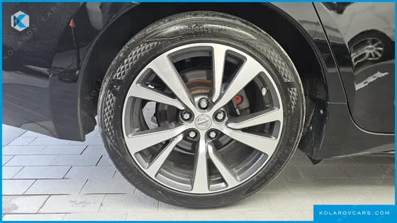 NISSAN MAXIMA 3.5 PLATINUM