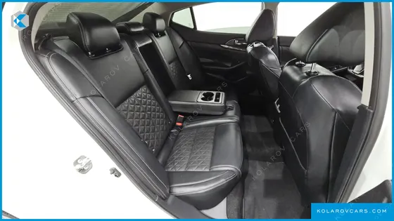 NISSAN MAXIMA 3.5 PLATINUM