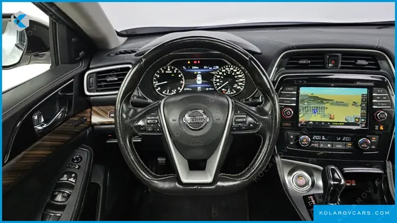 NISSAN MAXIMA 3.5 PLATINUM