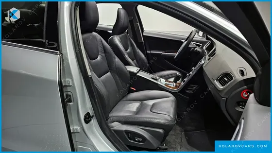 VOLVO S60 D5