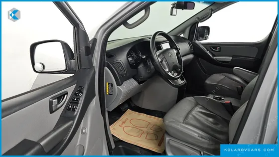 HYUNDAI STAREX 4WD 11-SEATER WAGON