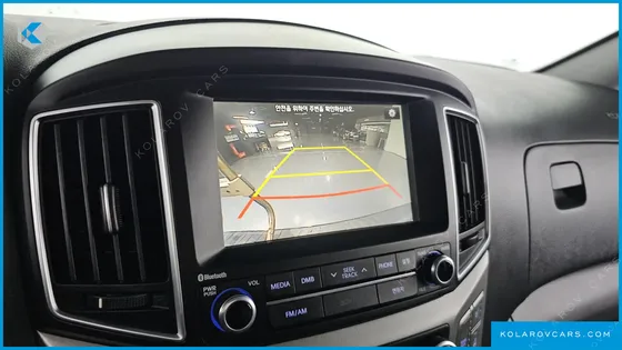 HYUNDAI STAREX 4WD 11-SEATER WAGON