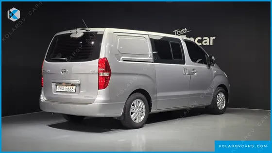 HYUNDAI STAREX CAMPING CAR